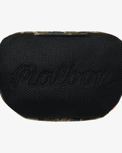 STUDIO SEOUL TOUR DIVOT HIP SACK
