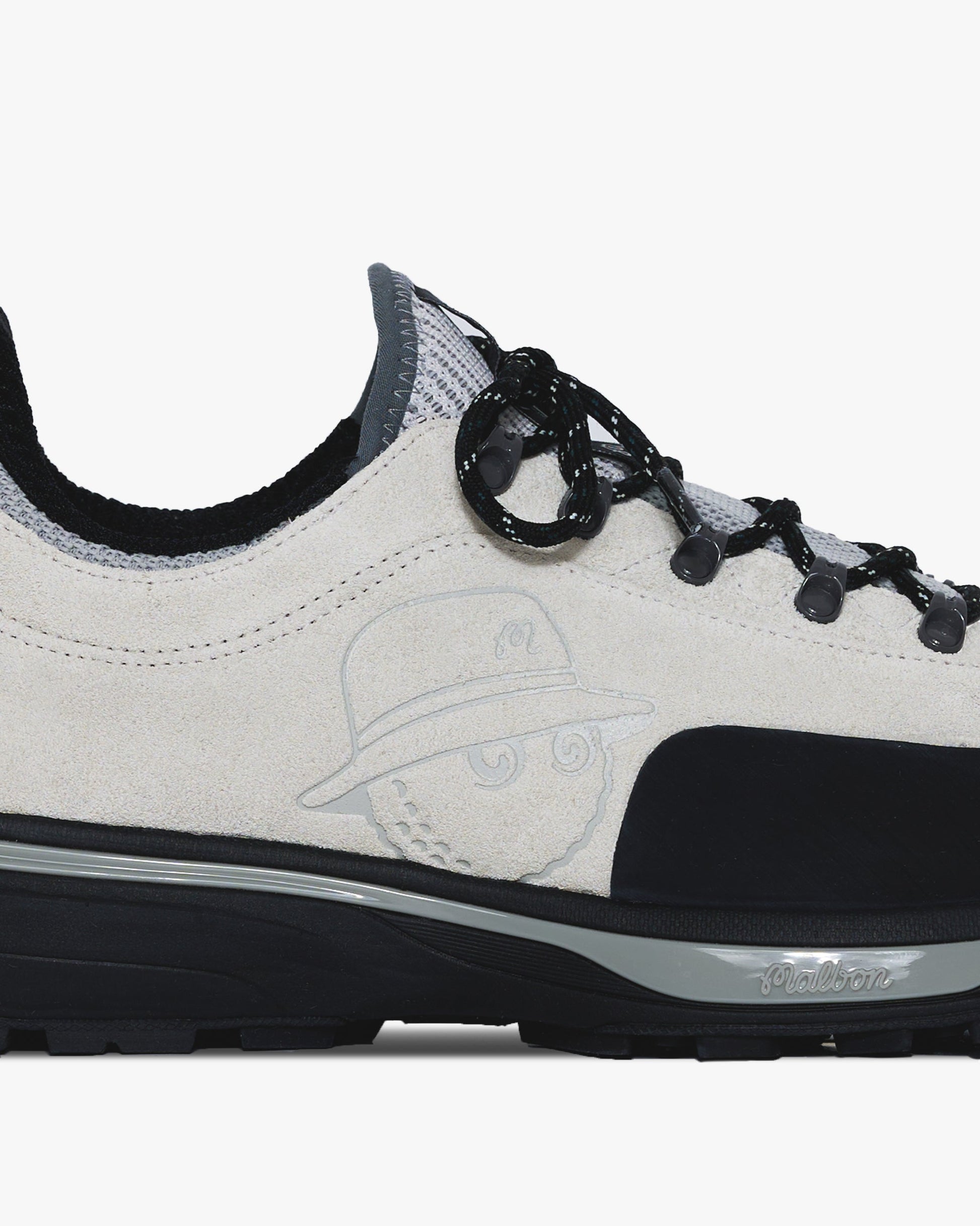 HIKE SHOE