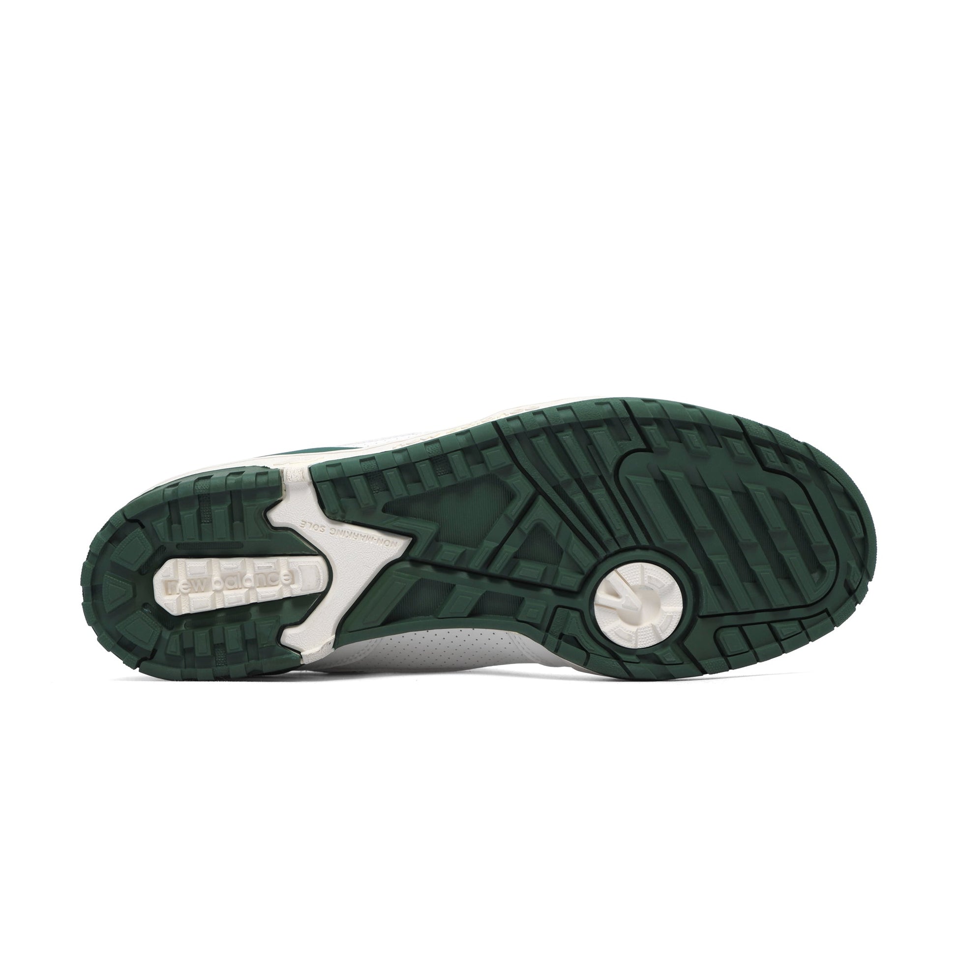 NEW BALANCE 550 GOLF SHOE