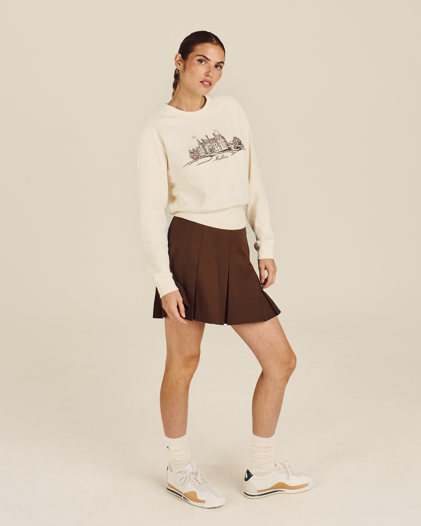ABBEY SWEATSHIRT