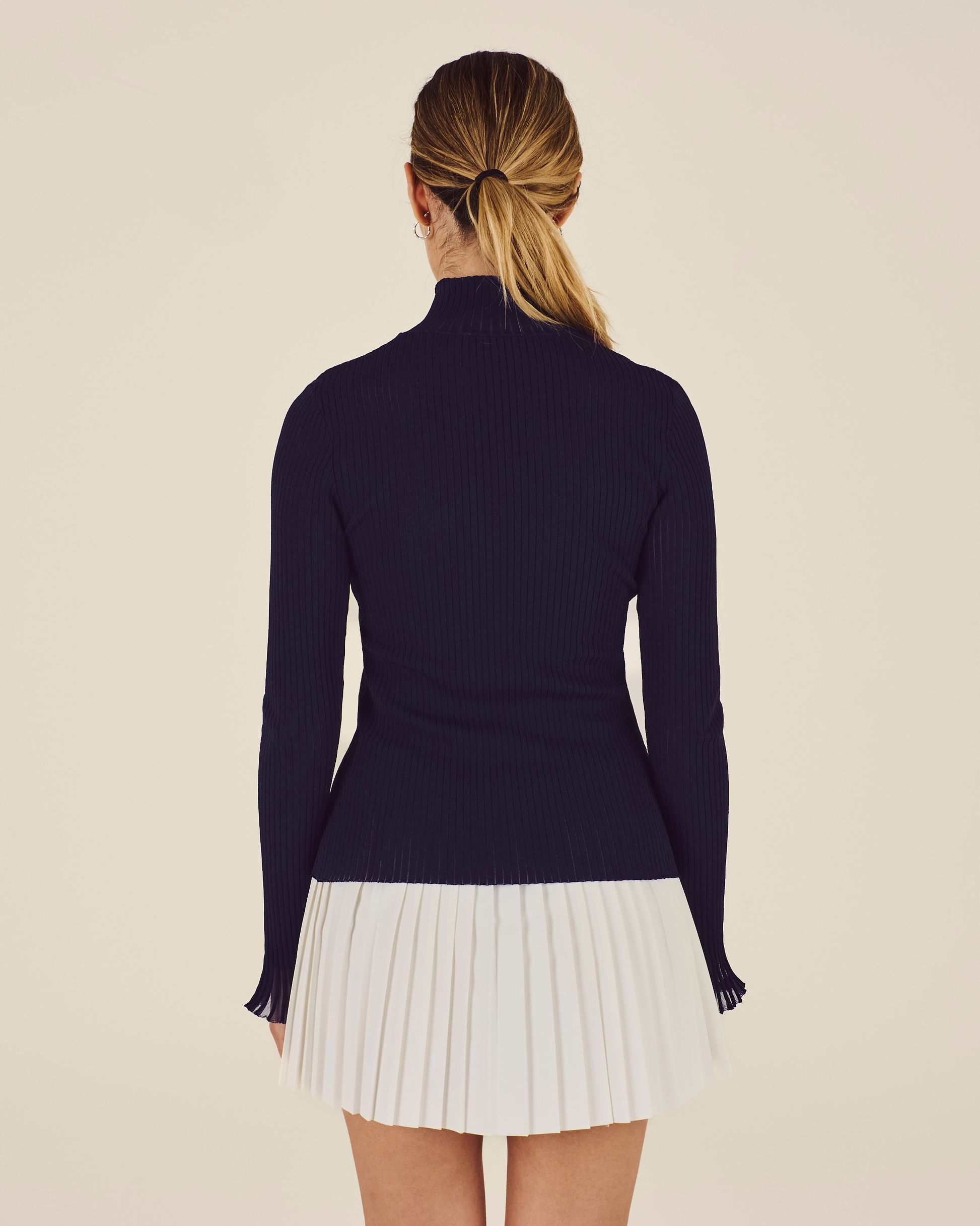 MONIKA TURTLENECK