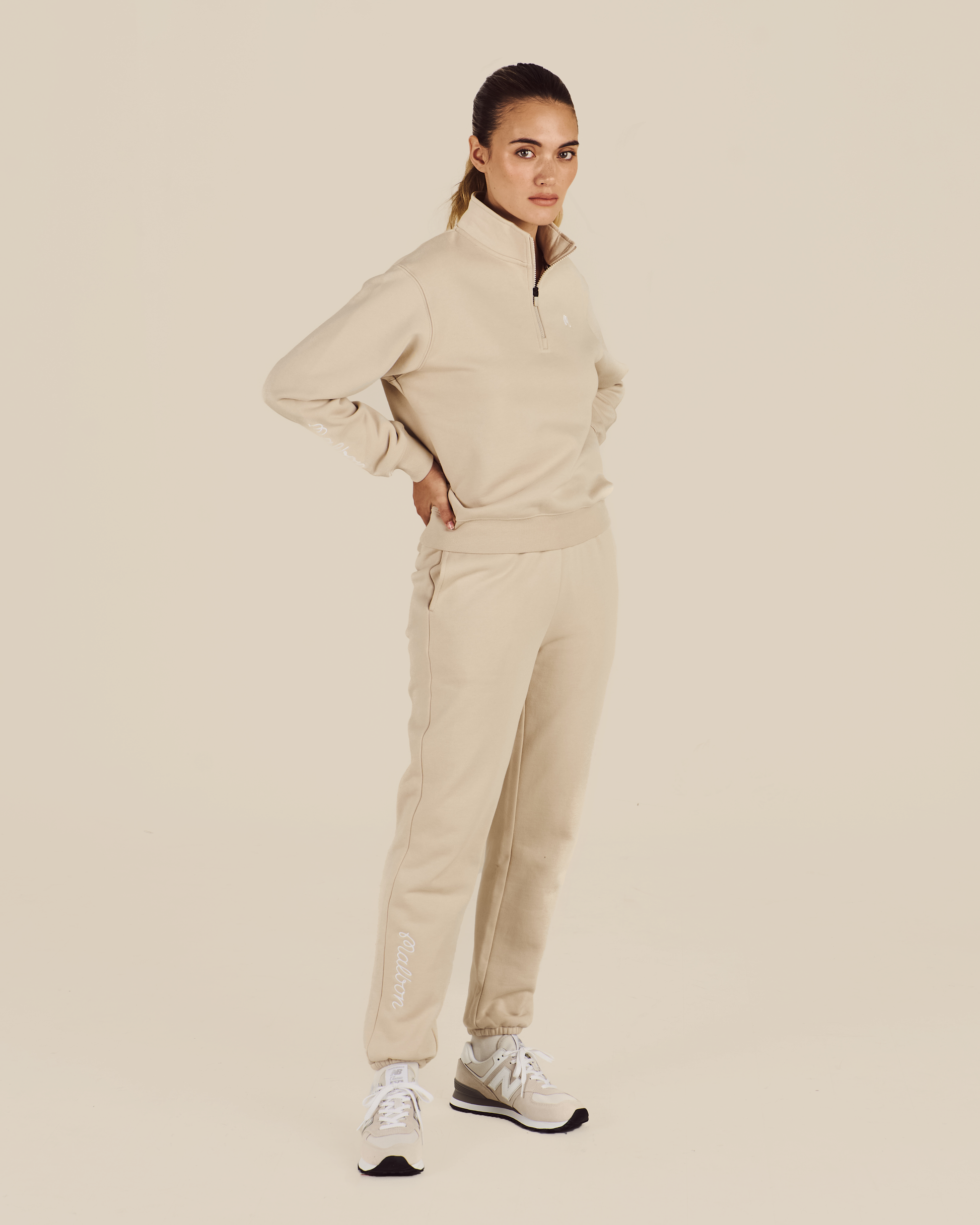 DELILAH SWEATSHIRT