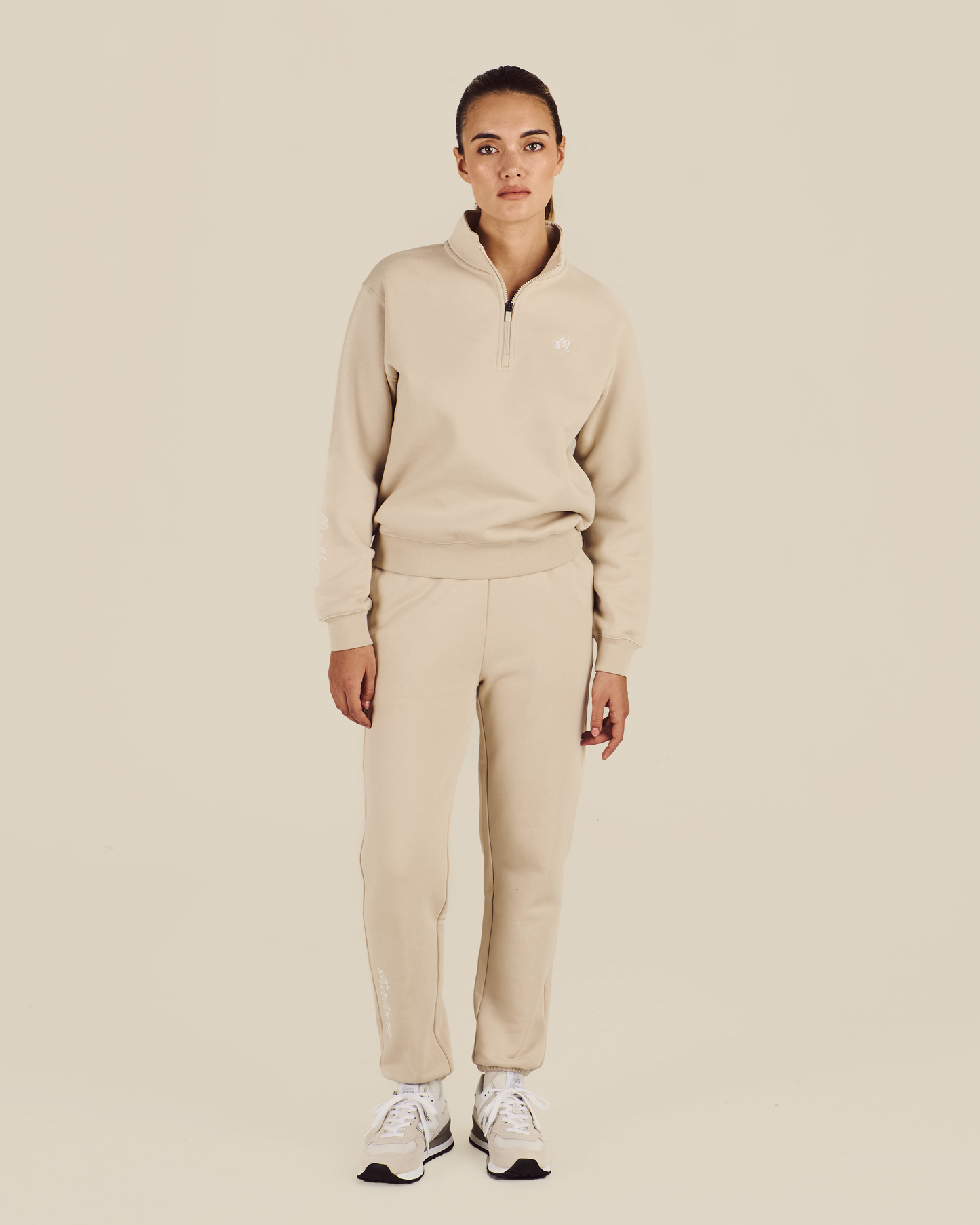 DELILAH SWEATSHIRT