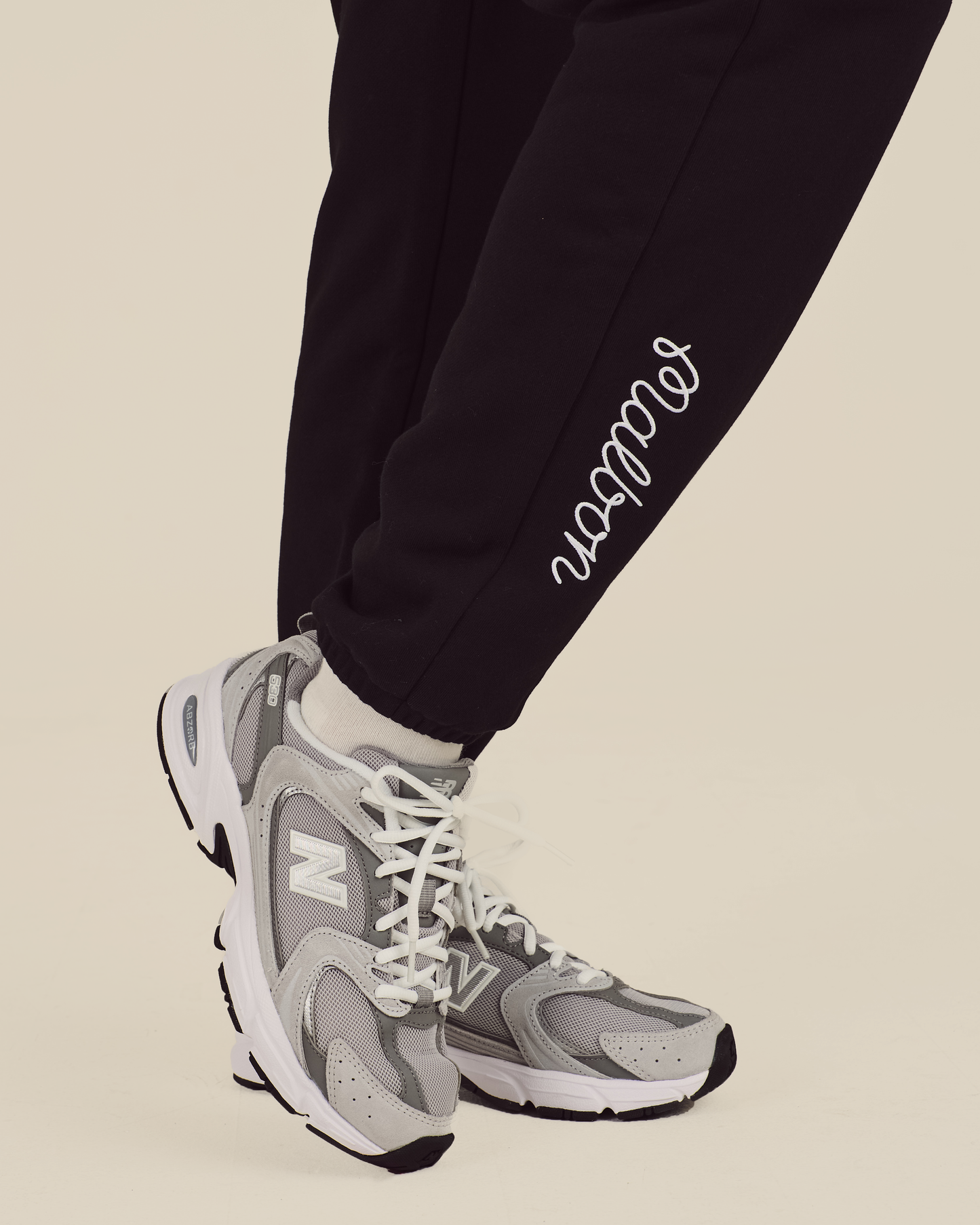 DELILAH SWEATPANT