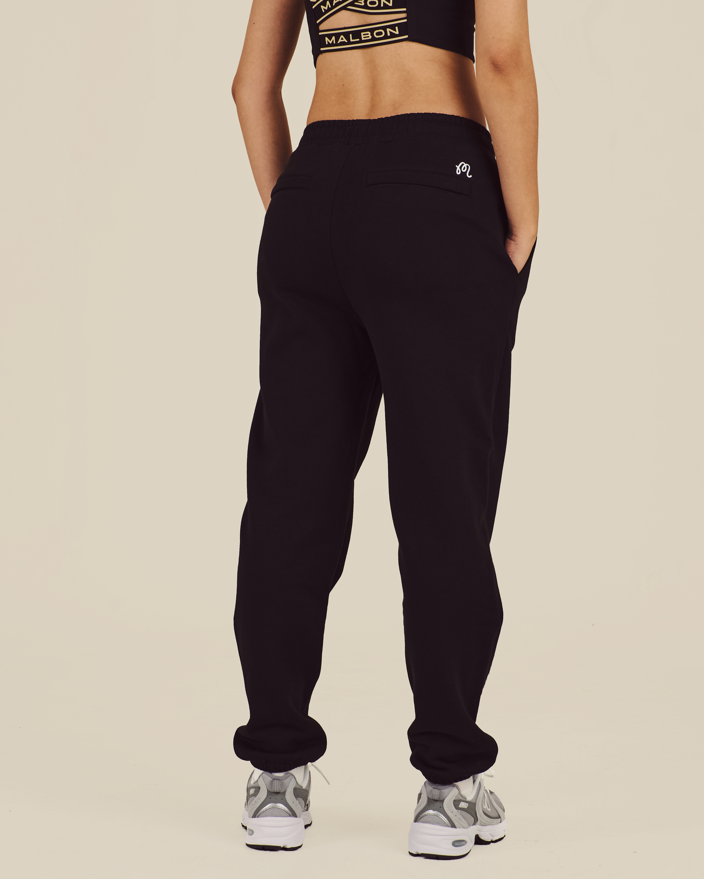 DELILAH SWEATPANT