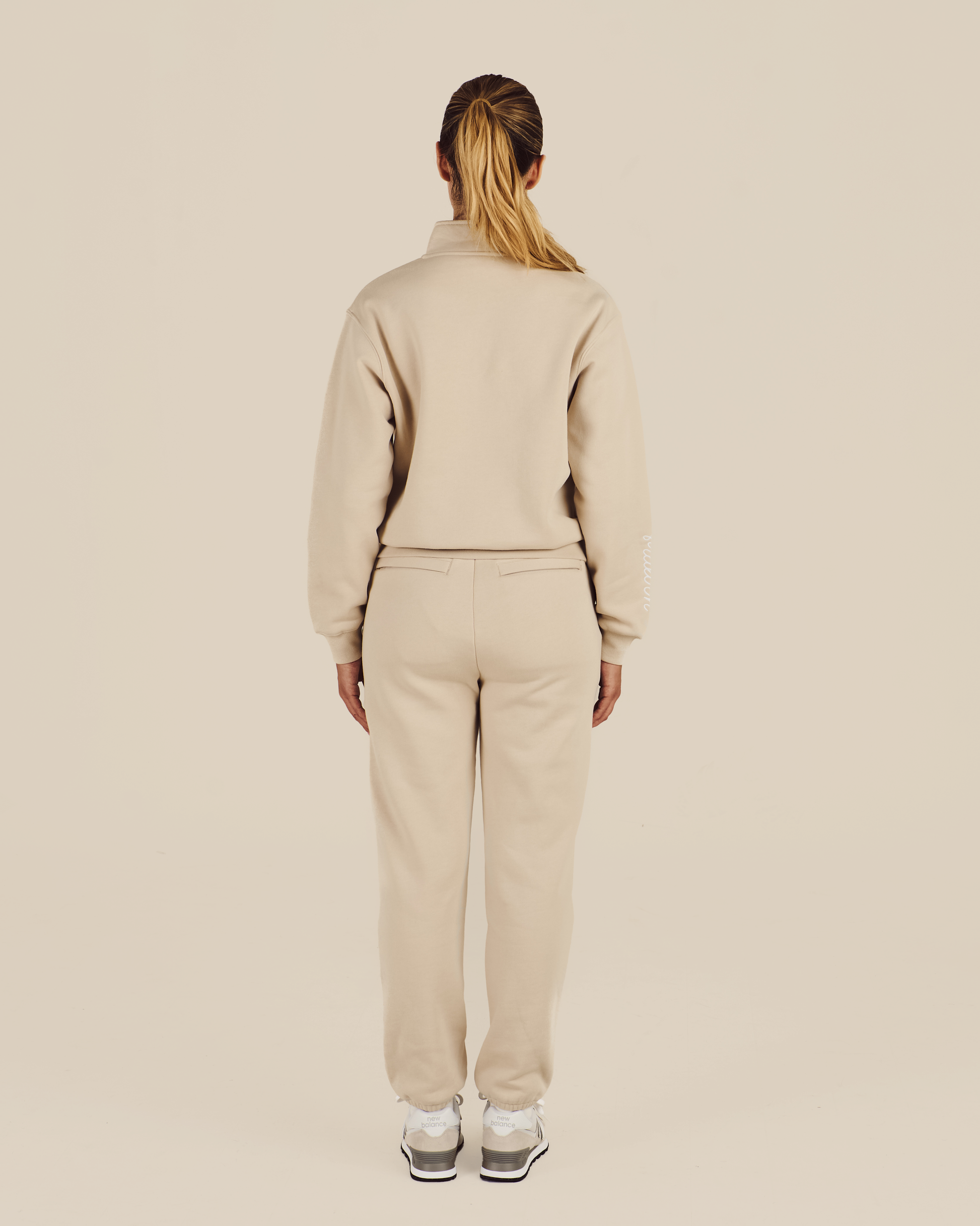 DELILAH SWEATPANT