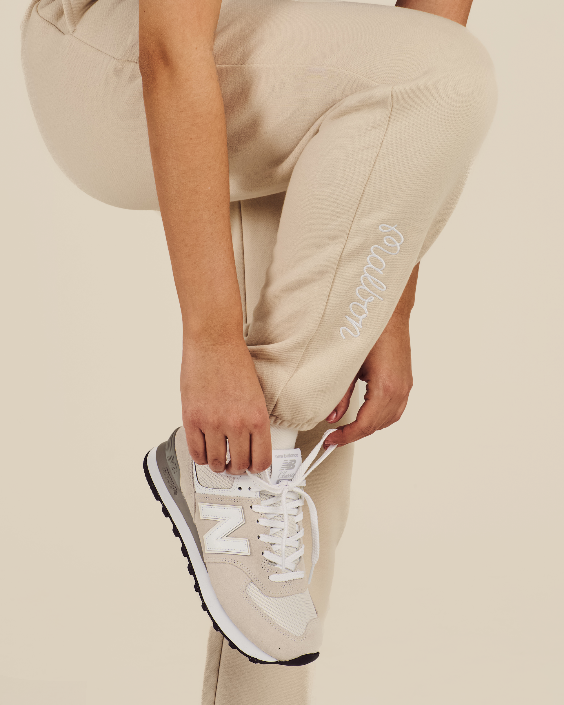 DELILAH SWEATPANT