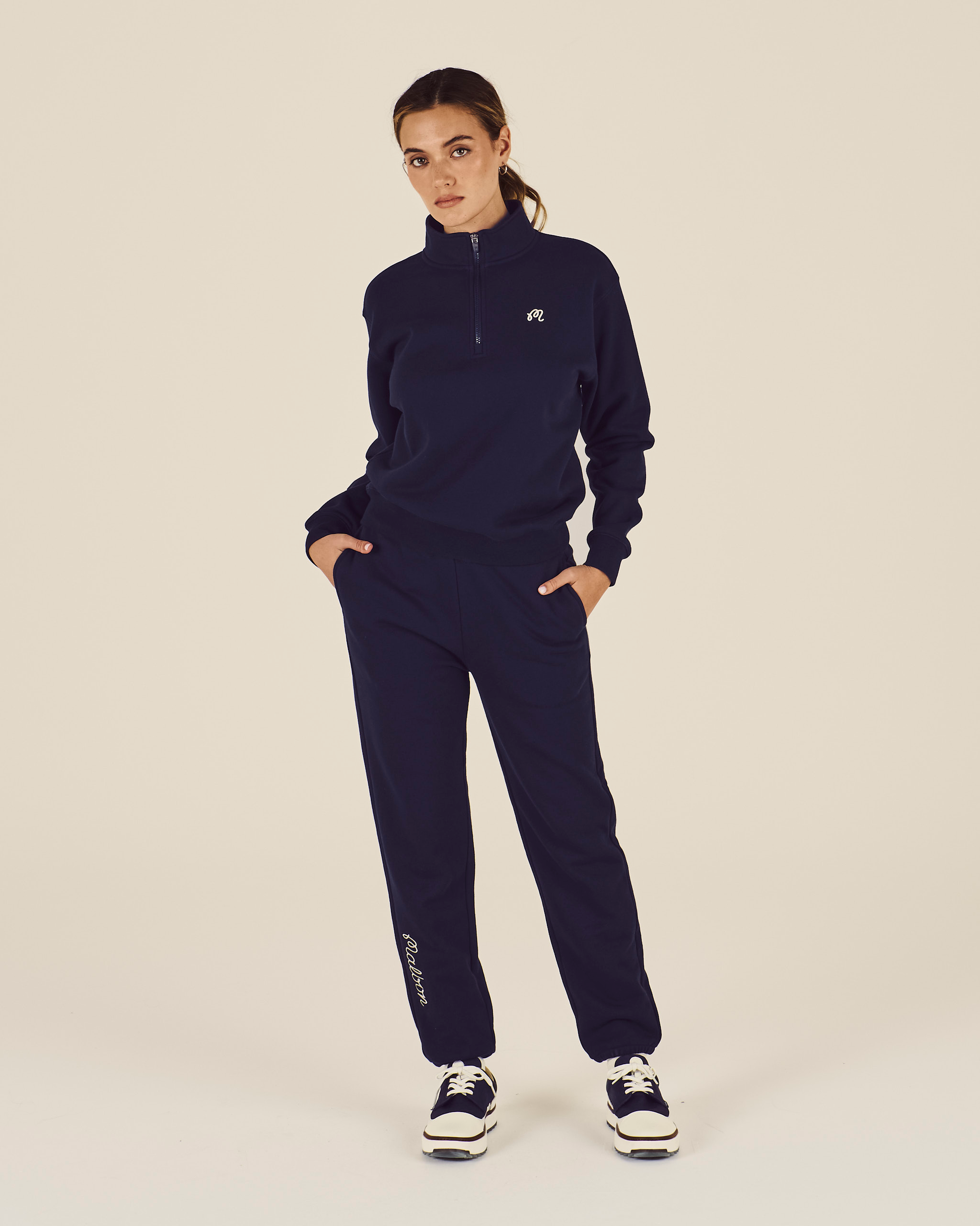 DELILAH SWEATPANT