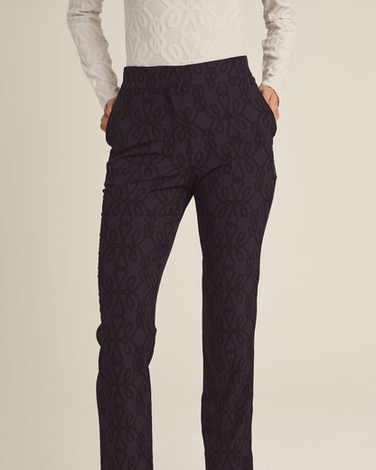 NORA PANT
